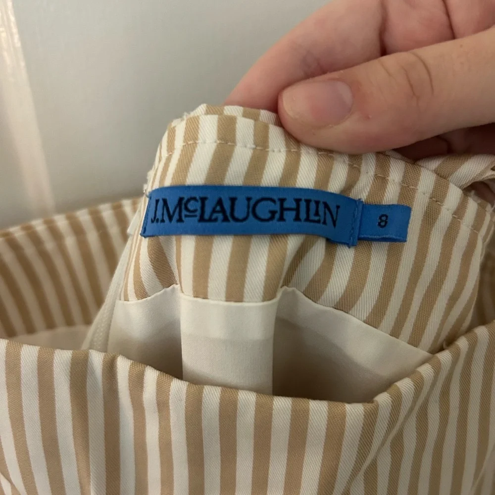 J. McLaughlin Women's Muriel Jumpsuit In Stripes - Picture 6 of 8